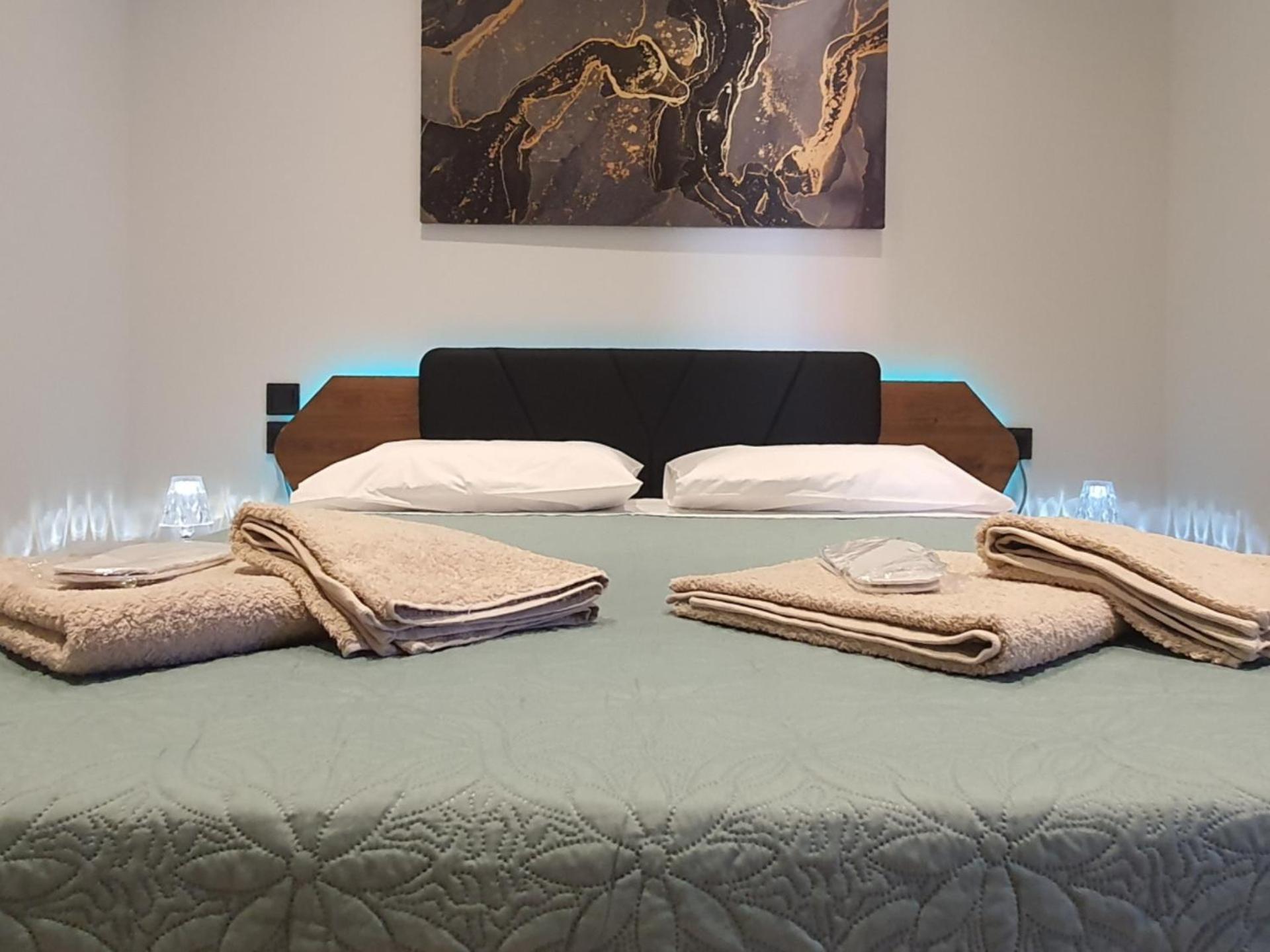 Giolanda Patrasso - Modern Apartment In The Center Of باترا المظهر الخارجي الصورة